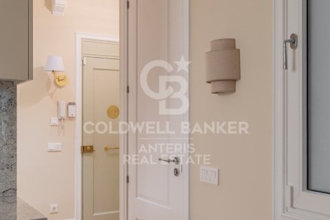 3 bedrooms apartment for sale in Barcelona, Catalonia, Spain № 5364 - photo 5