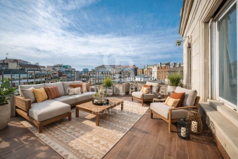 4 bedrooms penthouse for sale in Barcelona, Catalonia, Spain № 5367 - photo 6