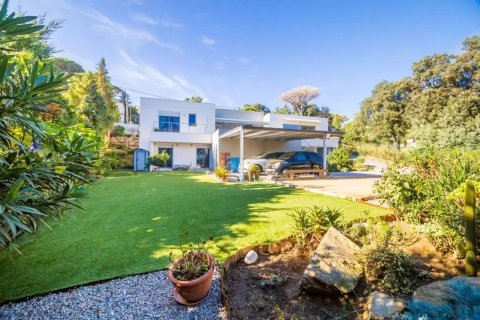 Сasa de 3 dormitorios en venta en Platja D'aro, Gerona, Cataluña, Spain № 7205 - foto 24