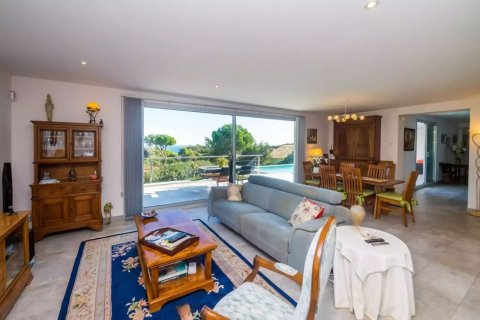 Сasa de 3 dormitorios en venta en Platja D'aro, Gerona, Cataluña, Spain № 7205 - foto 14