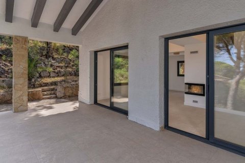 Сasa de 5 dormitorios en venta en Platja D'aro, Gerona, Cataluña, Spain № 7204 - foto 9
