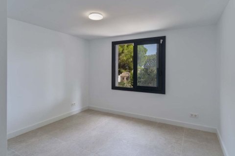 Сasa de 5 dormitorios en venta en Platja D'aro, Gerona, Cataluña, Spain № 7204 - foto 5