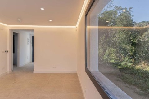 Сasa de 5 dormitorios en venta en Platja D'aro, Gerona, Cataluña, Spain № 7204 - foto 21