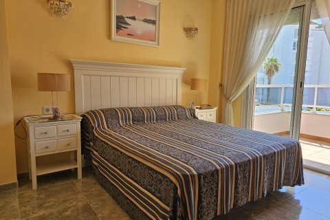 4 bedrooms apartment for sale in Lloret de Mar, Girona, Catalonia, Spain № 7207 - photo 12