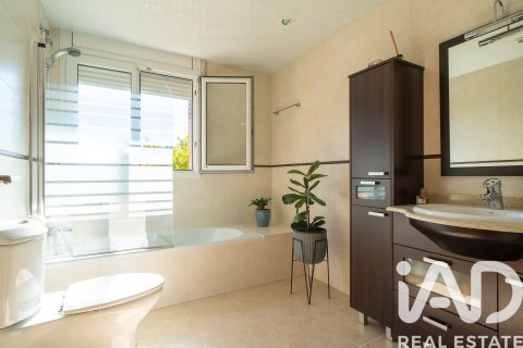 Купить дом в Сан-Висенс де Монтальт, Испания с 7 спален, 531м², № 7470 - фото 3
