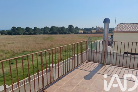 4 bedrooms house for sale in Mont-roig del Camp, Tarragona, Catalonia, Spain № 7472 - photo 6