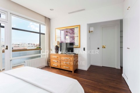 5 bedrooms penthouse for rent in Barcelona, Catalonia, Spain № 6165 - photo 17