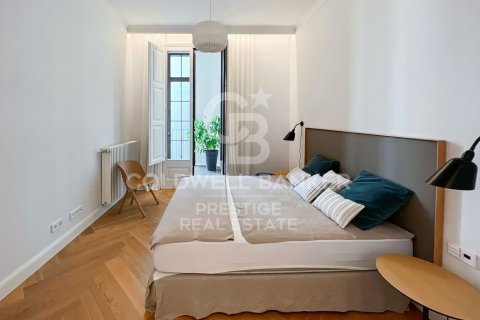 3 chambres apartment à louer à Barcelona, Catalonia, Spain № 6163 - photo 9