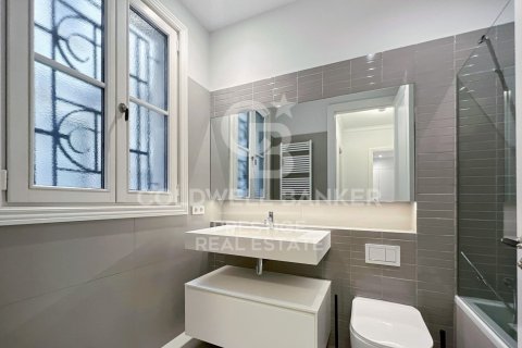 3 chambres apartment à louer à Barcelona, Catalonia, Spain № 6163 - photo 19