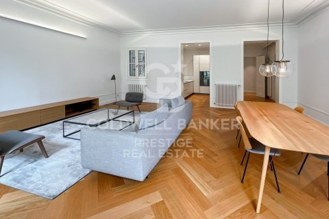 3 chambres apartment à louer à Barcelona, Catalonia, Spain № 6163 - photo 6