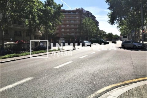 Купить коммерческую недвижимость в Эшампле, Испания 1500м², № 1923 - фото 12