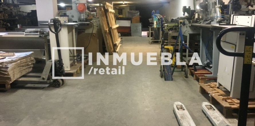 Коммерческая недвижимость 1500м² в Эшампле, Барселона, Каталония, Испания № 1923