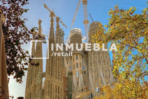 Propiedad comercial de 88 m² en venta en Eixample, Barcelona, Cataluña, Spain № 1921 - foto 26