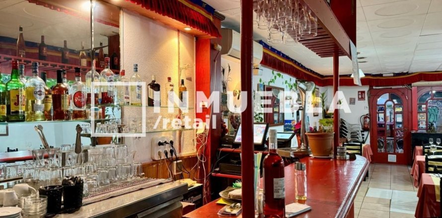 Propiedad comercial de 88 m² en venta en Eixample, Barcelona, Cataluña, Spain № 1921