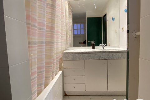 4 bedrooms apartment for sale in Sant Andreu de Llavaneres, Barcelona, Catalonia, Spain № 7327 - photo 27