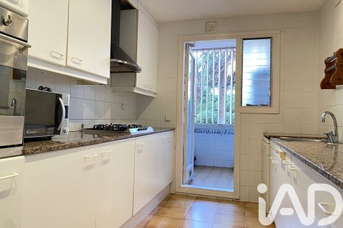 4 bedrooms apartment for sale in Sant Andreu de Llavaneres, Barcelona, Catalonia, Spain № 7327 - photo 12