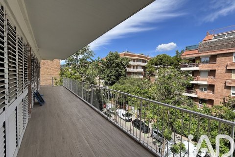 Снять в аренду квартиру в Барселона, Испания с 5 спален, 242м², № 7324 - фото 25