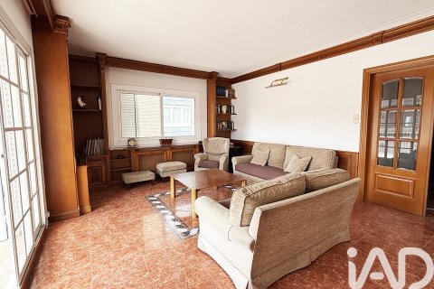 Снять в аренду квартиру в Барселона, Испания с 5 спален, 242м², № 7324 - фото 22