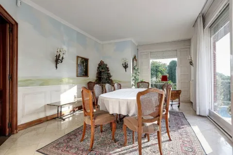 Купить дом в Барселона, Испания с 11 комнат, № 1711 - фото 9