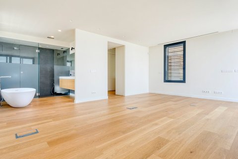 Купить дом в Барселона, Испания с 7 комнат, № 1713 - фото 10