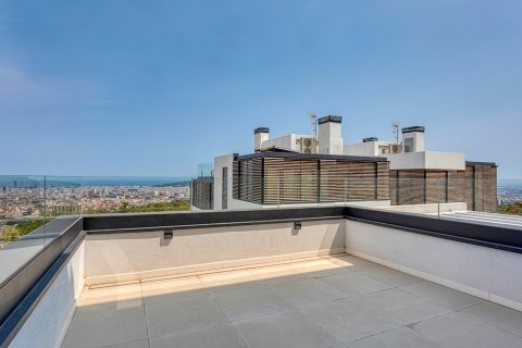 Купить дом в Барселона, Испания с 7 комнат, № 1713 - фото 11