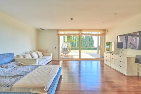 Купить дом в Барселона, Испания с 9 комнат, № 1712 - фото 7