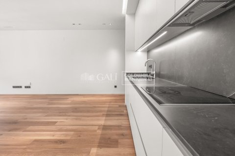 3 bedrooms apartment for sale in Principado De Andorra (Ninguna Poblacion Tiene C.P.), Lleida, Catalonia, Spain № 5852 - photo 8