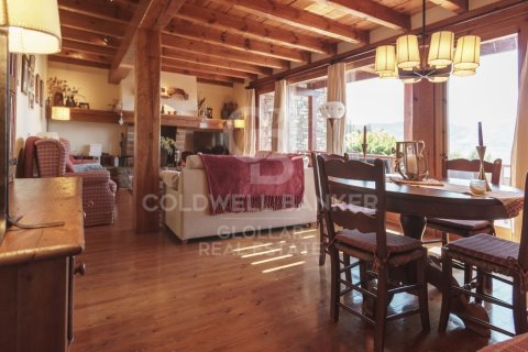 5 chambres triplex à vendre à Girona, Catalonia, Spain № 5850 - photo 12