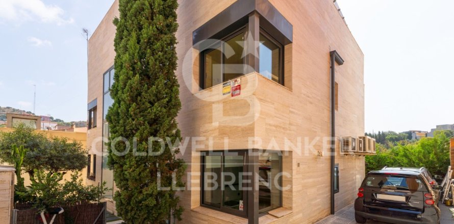 Дом с 3 спальнями в Барселоне, Каталония, Испания № 5851