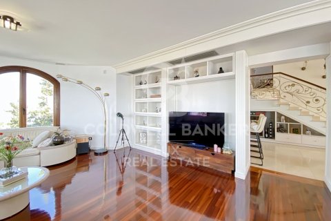 4 bedrooms villa for sale in Roses, Girona, Catalonia, Spain № 5849 - photo 8