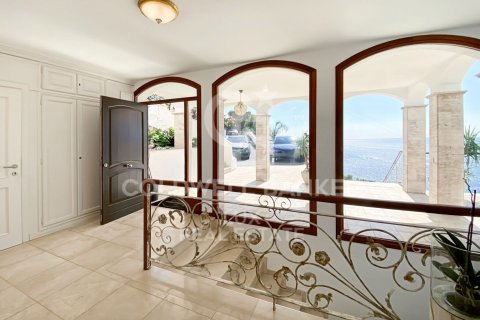 4 bedrooms villa for sale in Roses, Girona, Catalonia, Spain № 5849 - photo 12