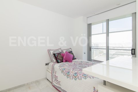 Купить квартиру в Сан-Марти, Барселона, Испания с 3 спальни, 140м², № 2633 - фото 20