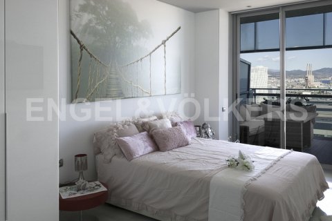Купить квартиру в Сан-Марти, Барселона, Испания с 3 спальни, 140м², № 2633 - фото 19