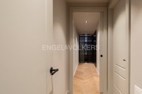 Купить квартиру в Старый город, Барселона, Испания с 4 комнаты, 152м², № 2635 - фото 18