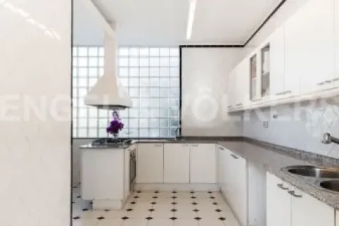 Купить дом в Вальвидрера, Барселона, Испания с 4 спальни, 483м², № 2637 - фото 7