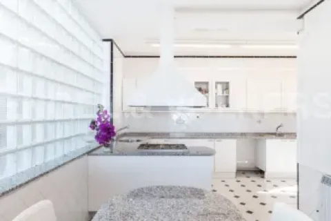 Купить дом в Вальвидрера, Барселона, Испания с 4 спальни, 483м², № 2637 - фото 5