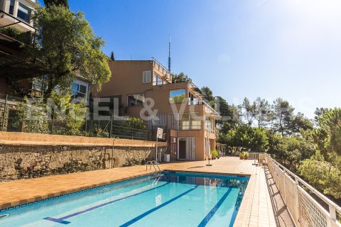 Дом с 4 спальнями в Вальвидрере, Барселона, Каталония, Испания № 2638