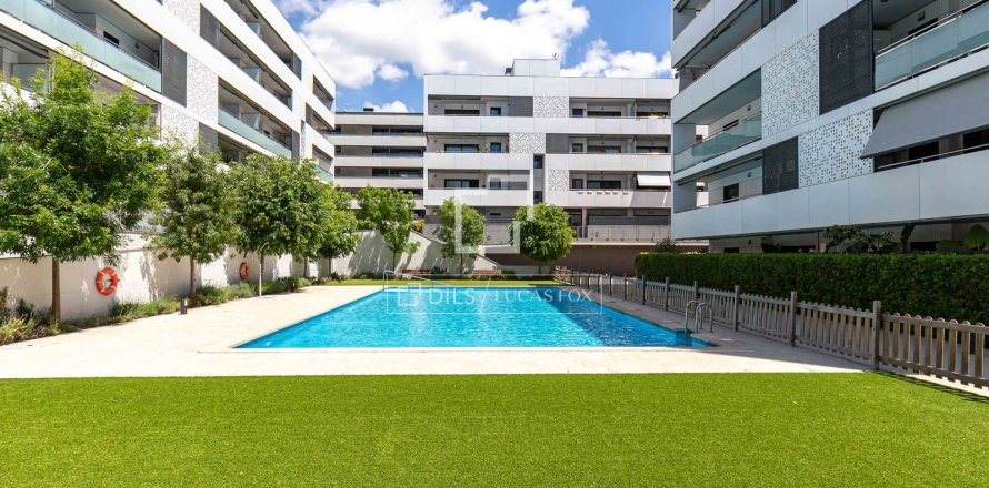 4 bedrooms apartment for sale in Sant Just Desvern, Barcelona, Catalonia, Spain № 7116