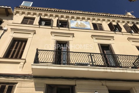 20 bedrooms commercial property for sale in El Masnou, Barcelona, Catalonia, Spain № 7112