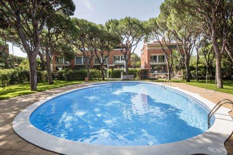 Villa de 4 dormitorios en alquiler en Gavà, Barcelona, Cataluña, Spain № 7246