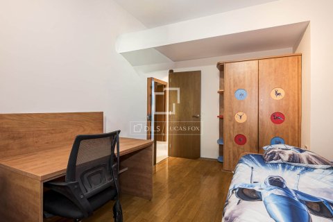 Villa de 4 dormitorios en alquiler en Gavà, Barcelona, Cataluña, Spain № 7246 - foto 4