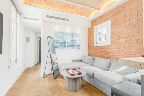 1 bedroom penthouse for sale in Barcelona, Catalonia, Spain № 7250 - photo 12