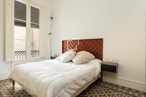 Apartamento de 3 dormitorios en alquiler en Barcelona, Cataluña, Spain № 7245 - foto 12