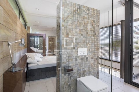Villa de 3 dormitorios en alquiler en Castelldefels, Barcelona, Cataluña, Spain № 7248 - foto 9