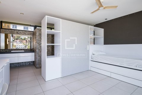 Villa de 3 dormitorios en alquiler en Castelldefels, Barcelona, Cataluña, Spain № 7248 - foto 18