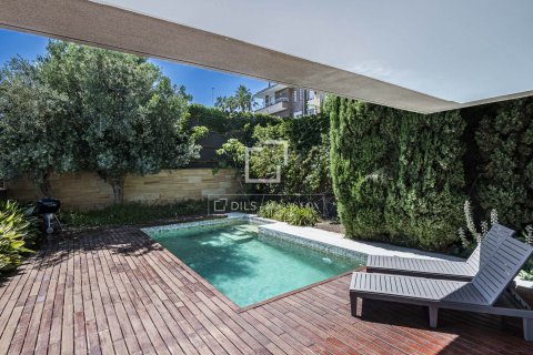 Villa de 3 dormitorios en alquiler en Castelldefels, Barcelona, Cataluña, Spain № 7248 - foto 27
