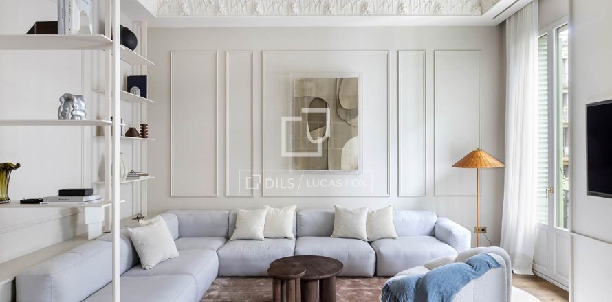 Apartamento de 2 dormitorios en alquiler en Barcelona, Cataluña, Spain № 7244