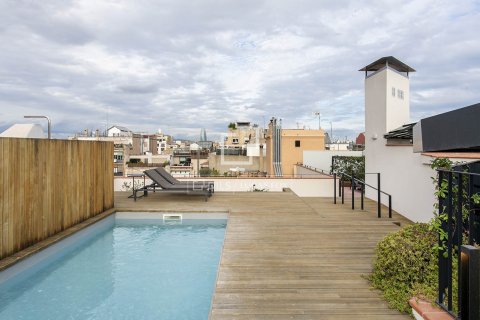 Apartamento de 3 dormitorios en alquiler en Barcelona, Cataluña, Spain № 7247 - foto 8