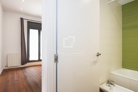 Apartamento de 3 dormitorios en venta en Sant Cugat del Vallès, Barcelona, Cataluña, Spain № 7249 - foto 16