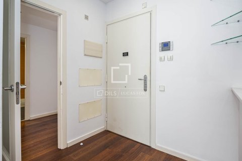 Apartamento de 3 dormitorios en venta en Sant Cugat del Vallès, Barcelona, Cataluña, Spain № 7249 - foto 7